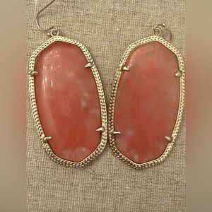 💛KENDRA SCOTT HTF CHERRY QUARTZ DANIELLES💛